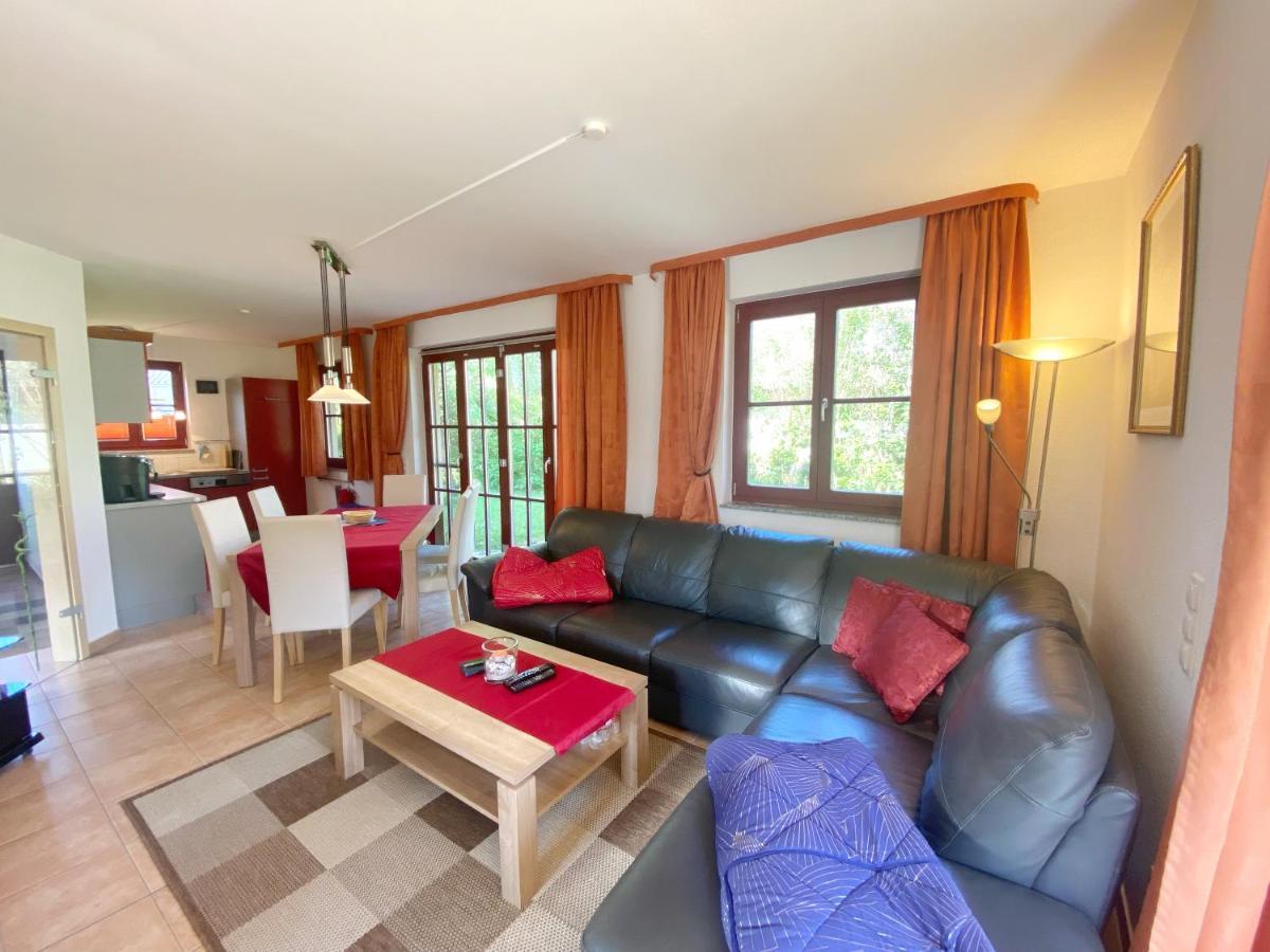 Ferienhaus Am Leuchtturm โกลเวอ ภายนอก รูปภาพ